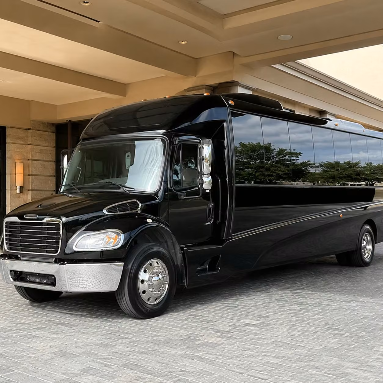 28 passenger minibus