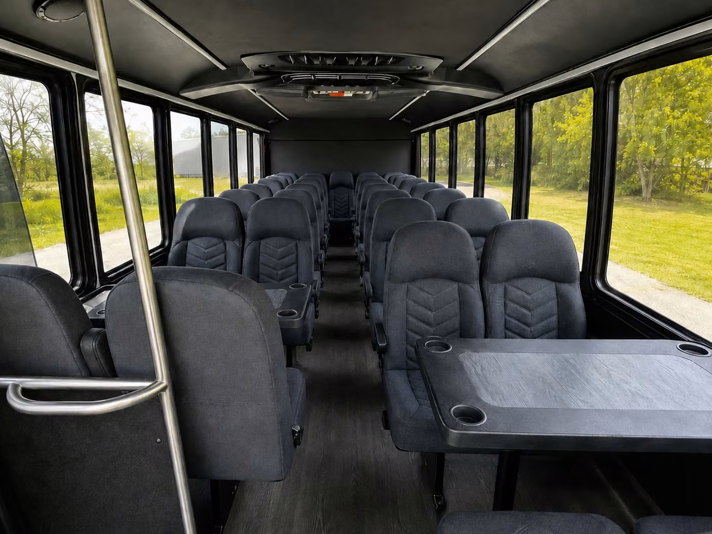 minibus rentals for palomar college and csusm campus visits from san marcos